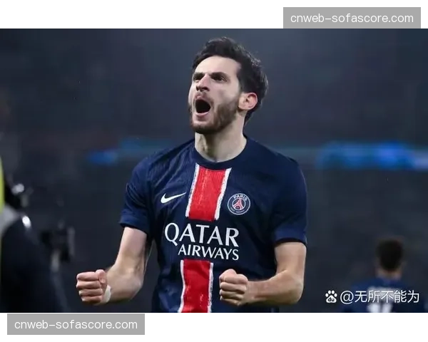 克瓦拉茨赫利亚已恢复训练,有望入选本周末法国国家德比大名单 克瓦拉茨赫利亚已恢复训练,有望入选本周末法国国家德比大名单