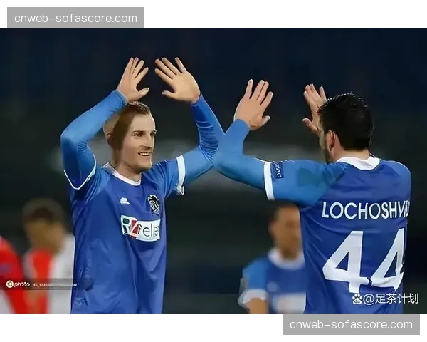 欧联杯席位争夺收官,朗斯主帅感谢定位球教练团队整个赛季的贡献 欧联杯席位争夺收官,朗斯主帅感谢定位球教练团队整个赛季的贡献